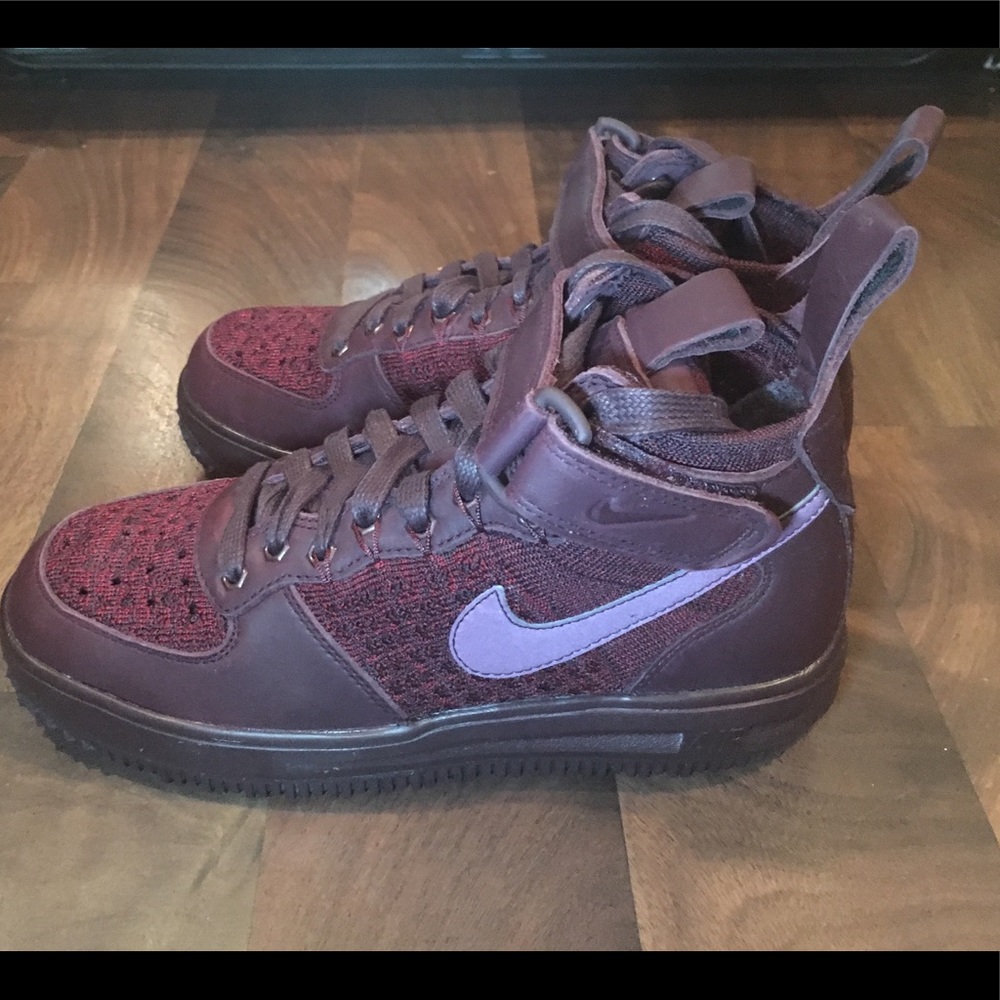 Nike Women’s LF1 Flyknit Workboot, Size 6, NIB